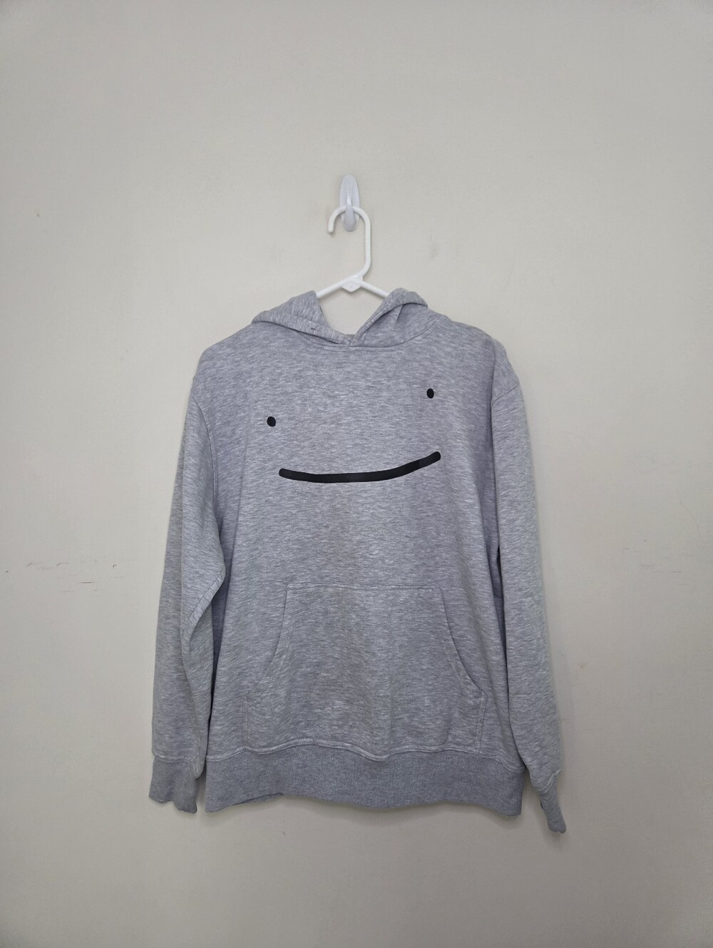 Gray Smile Hooded Pullover Sz Medium - Picture 5 of 5